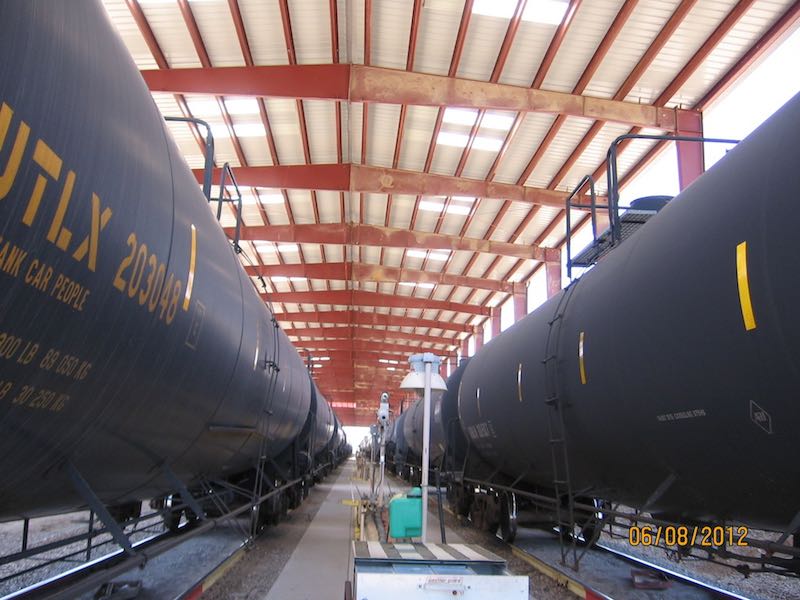 Train Cover for loading petroleum